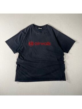 Vintage Airwalk black Spellout logo tee Made in Canada